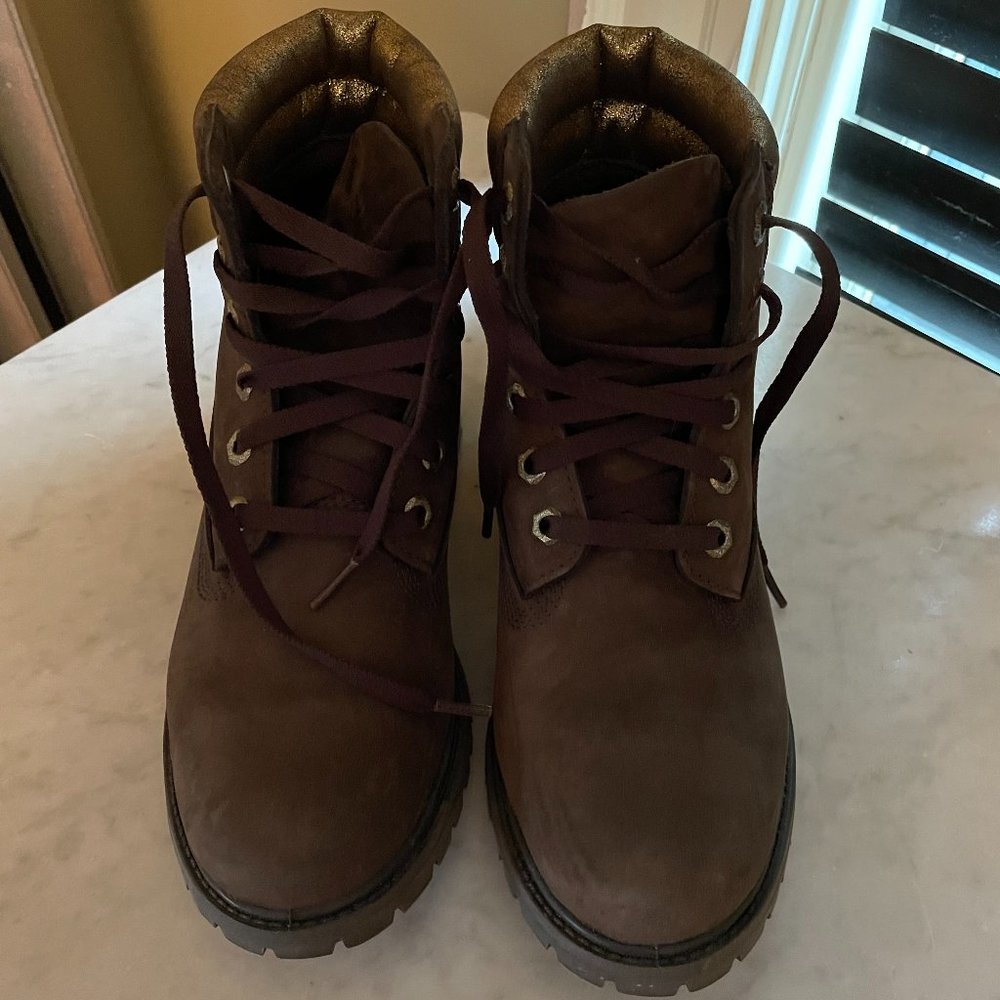 Brown Timerland Boots with Gold 7 1/2